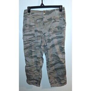 Time & Tru Camo Taper Cuffed Capri Pants Sz 14